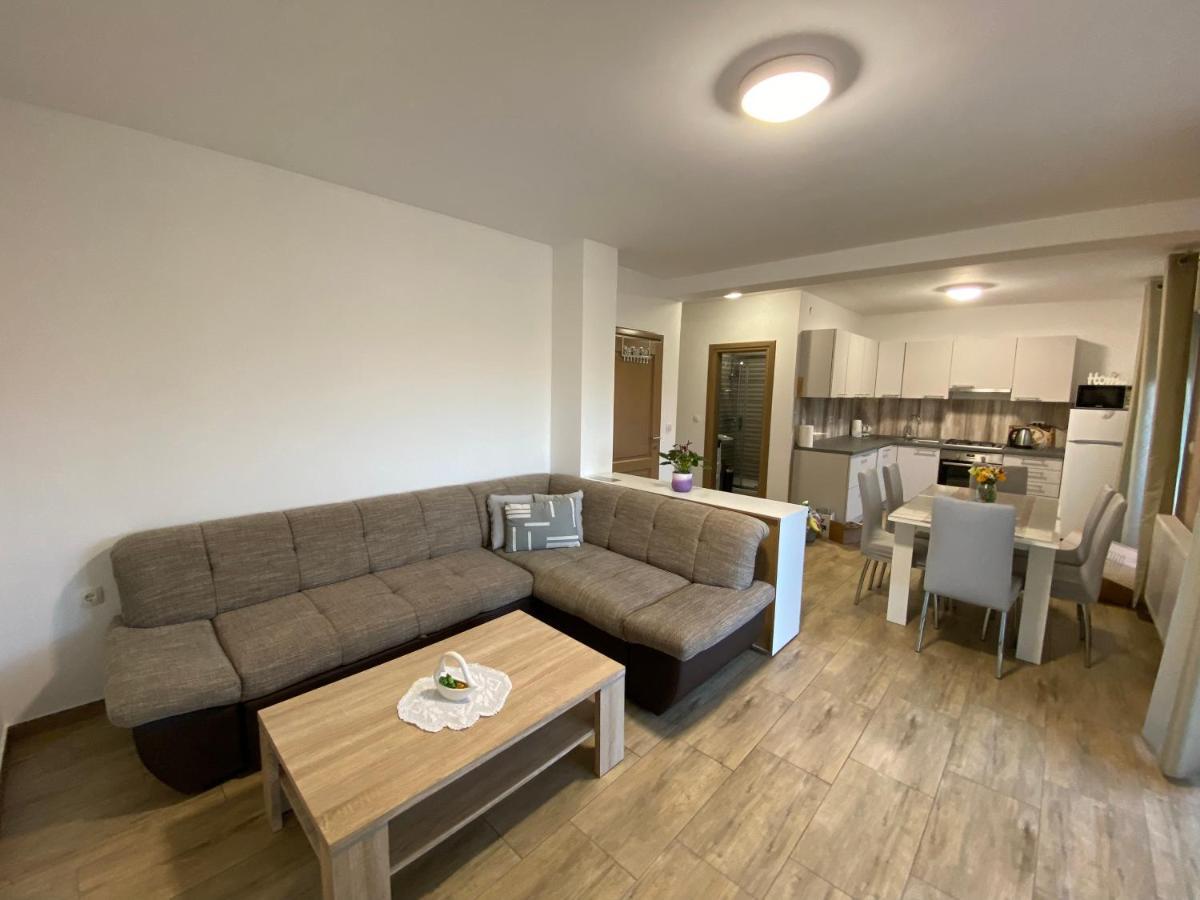 Kraljevic Apartments Vrh  Luaran gambar